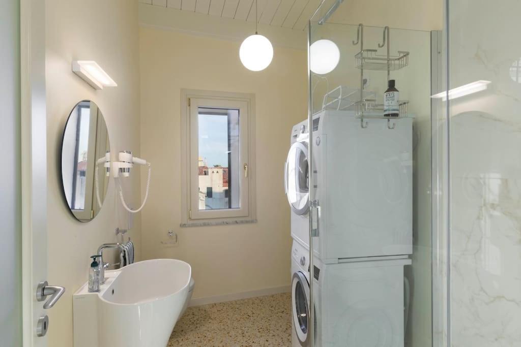 Centro Storico, Appartamento Esclusivo, 4' Piano Senza Ascensore Alghero Bagian luar foto